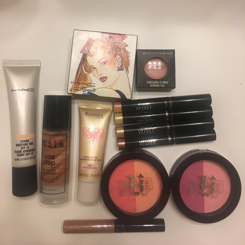 Makeup lot