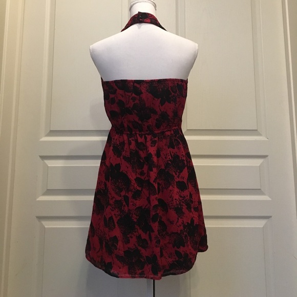 Bcbg top xs red and black - Picture 2 of 4