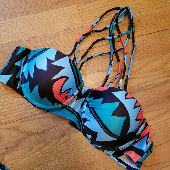 💝HOST PIC💝Brazilian Floral Bikini Set - Picture 3 of 4