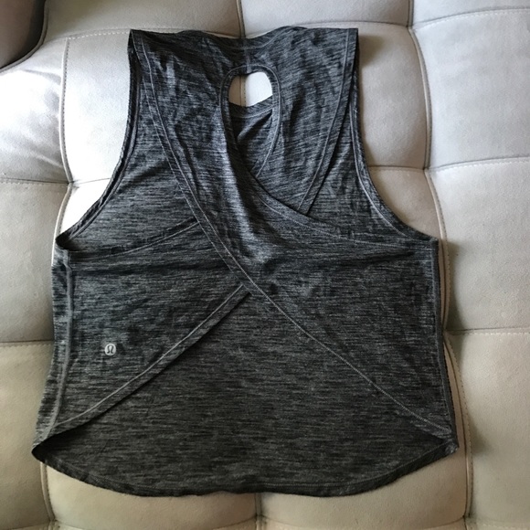🚫SOLD 🅿: Lululemon Fast as Light Muscle Tank (6) - Picture 3 of 4