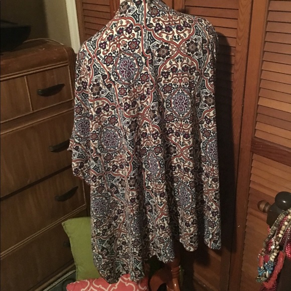 NWT Plus size Kimono NWT - Picture 4 of 5