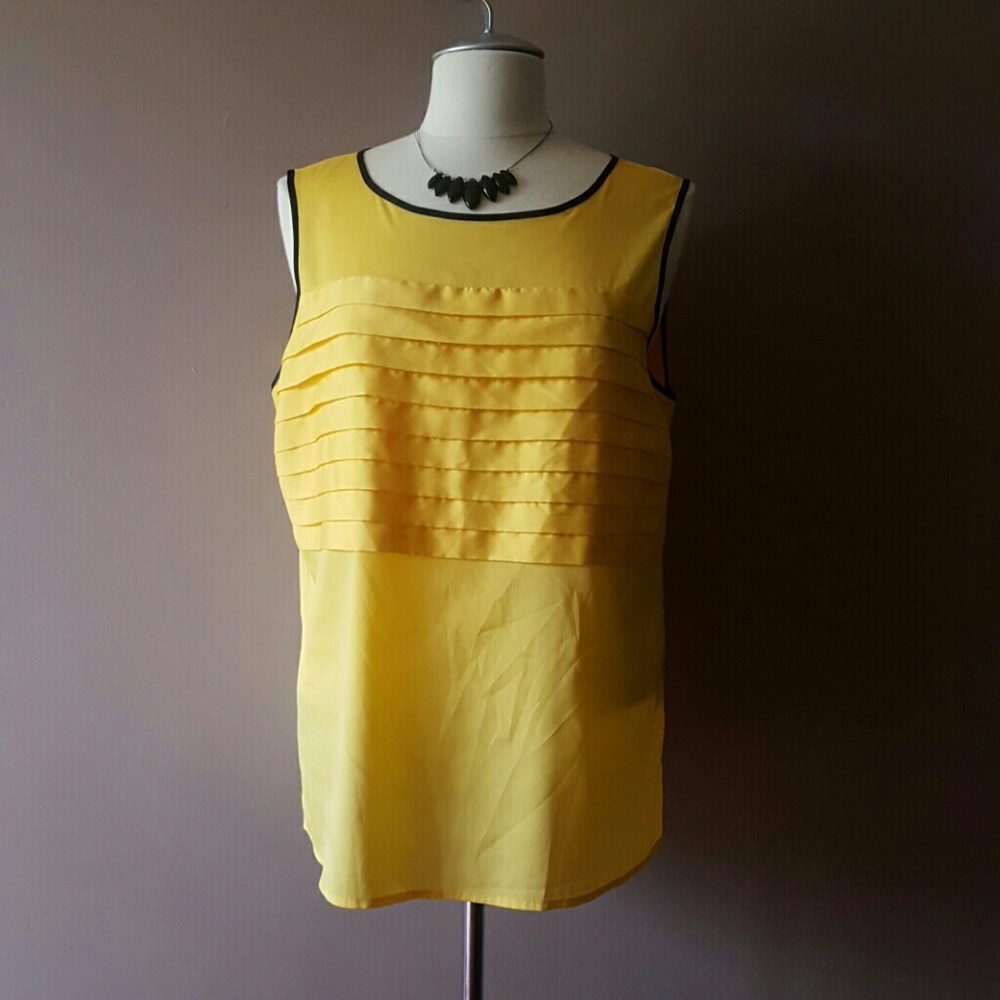 Bright yellow & black sleeveless top