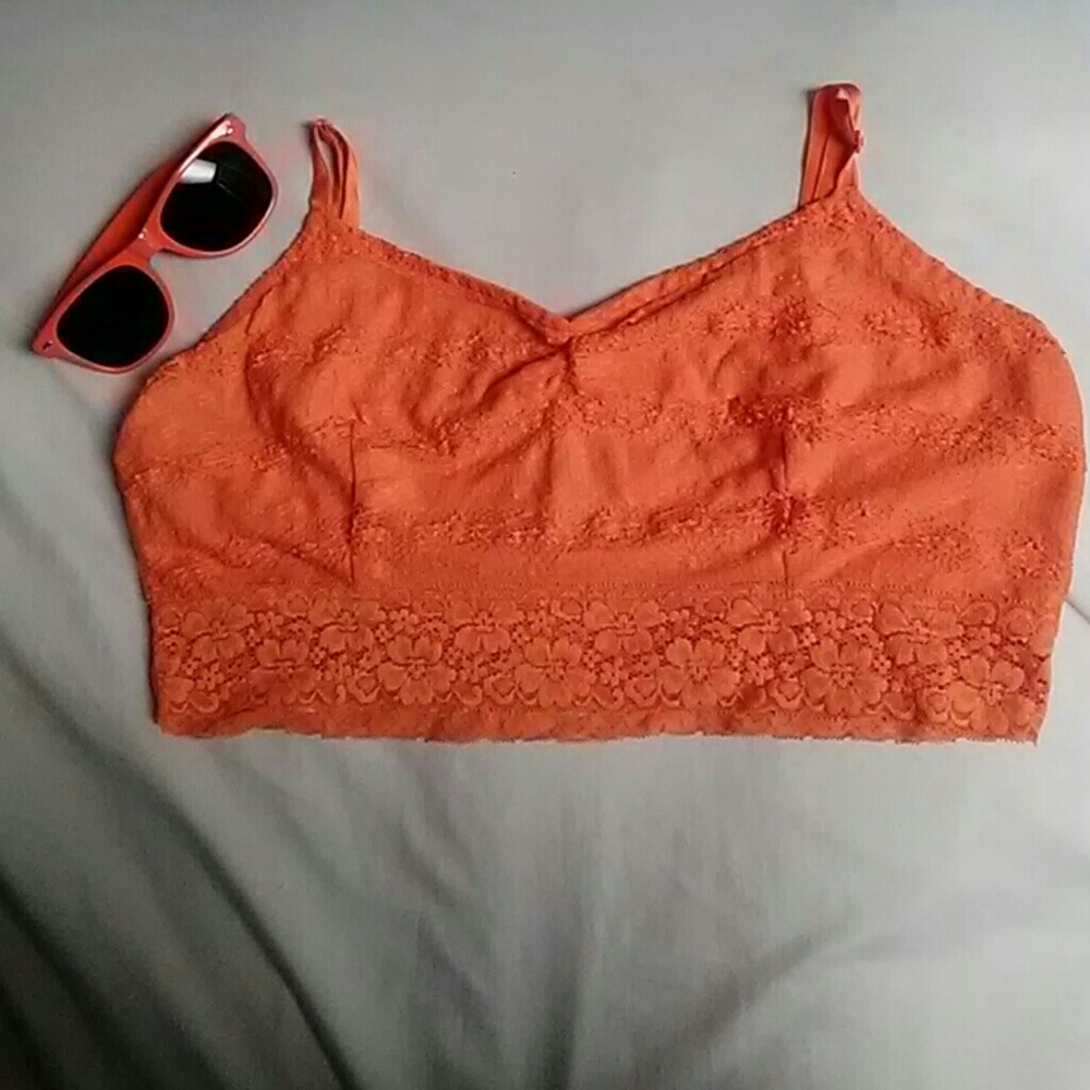 🌺Lacy Crop Top🌺