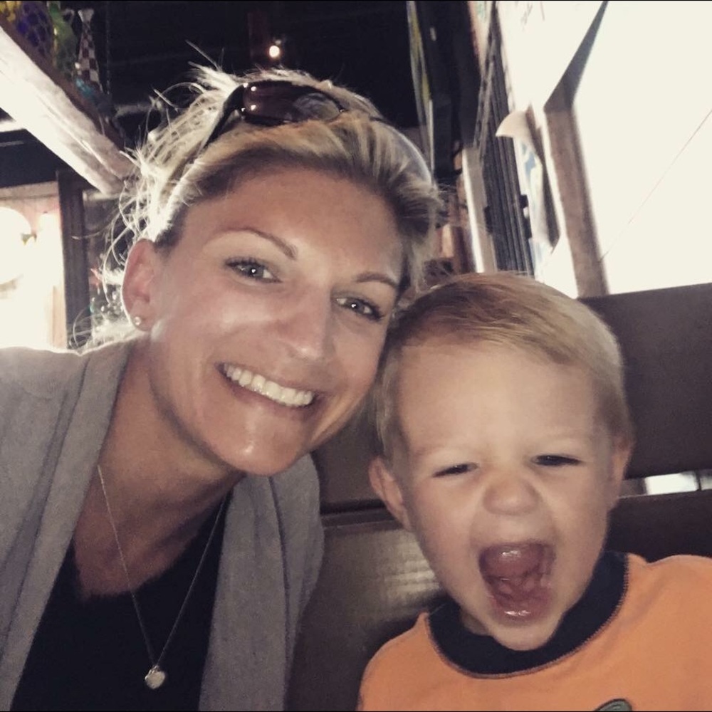 Meet your Posher, Corinne