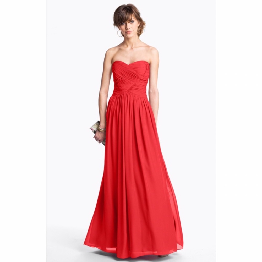 Red sweetheart chiffon gown