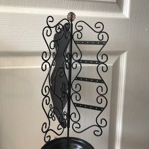 Black jewelry holder