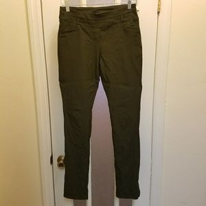 Olive pull on skinny pants