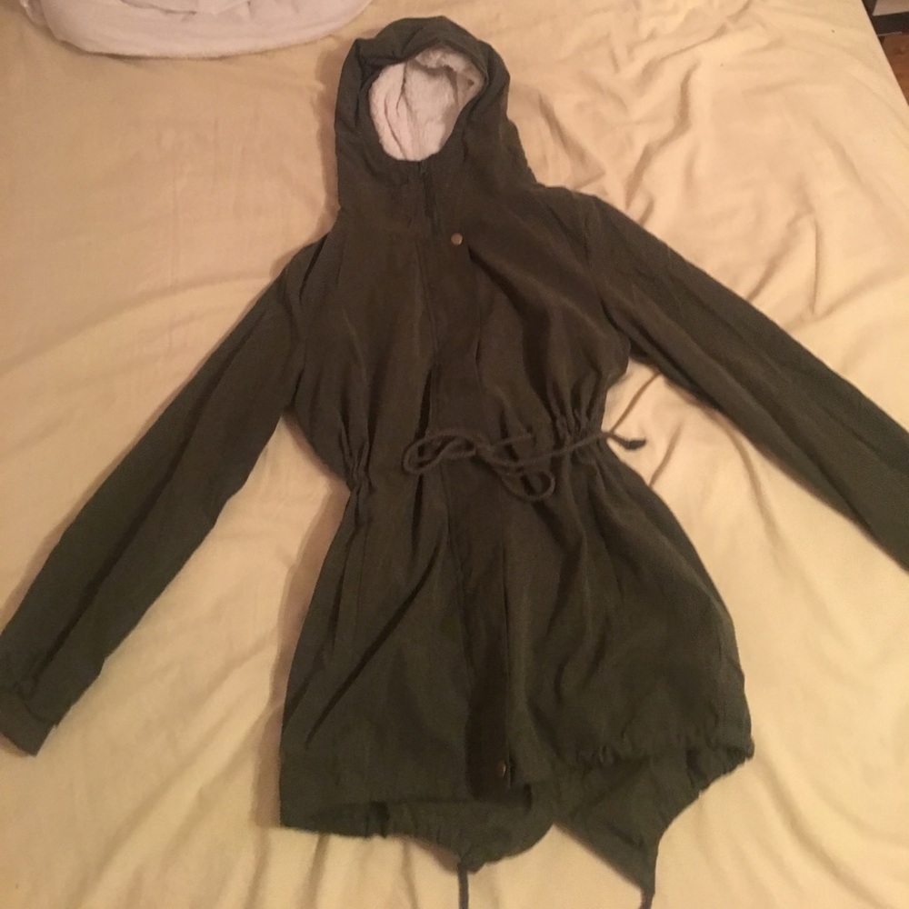 Army green light jacket