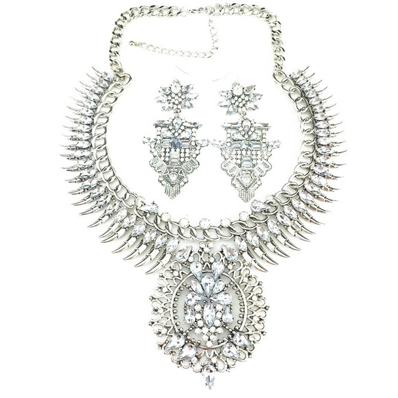 Necklace and earring set - Picture 3 of 4