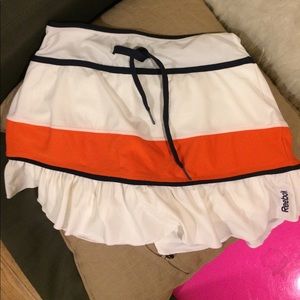 Reebok tennis skirt size Small
