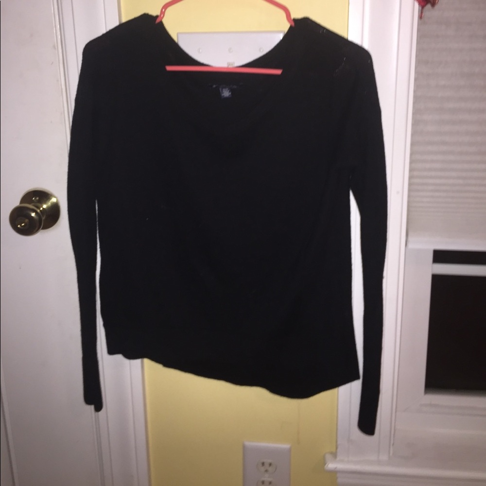 Black American Eagle sweater