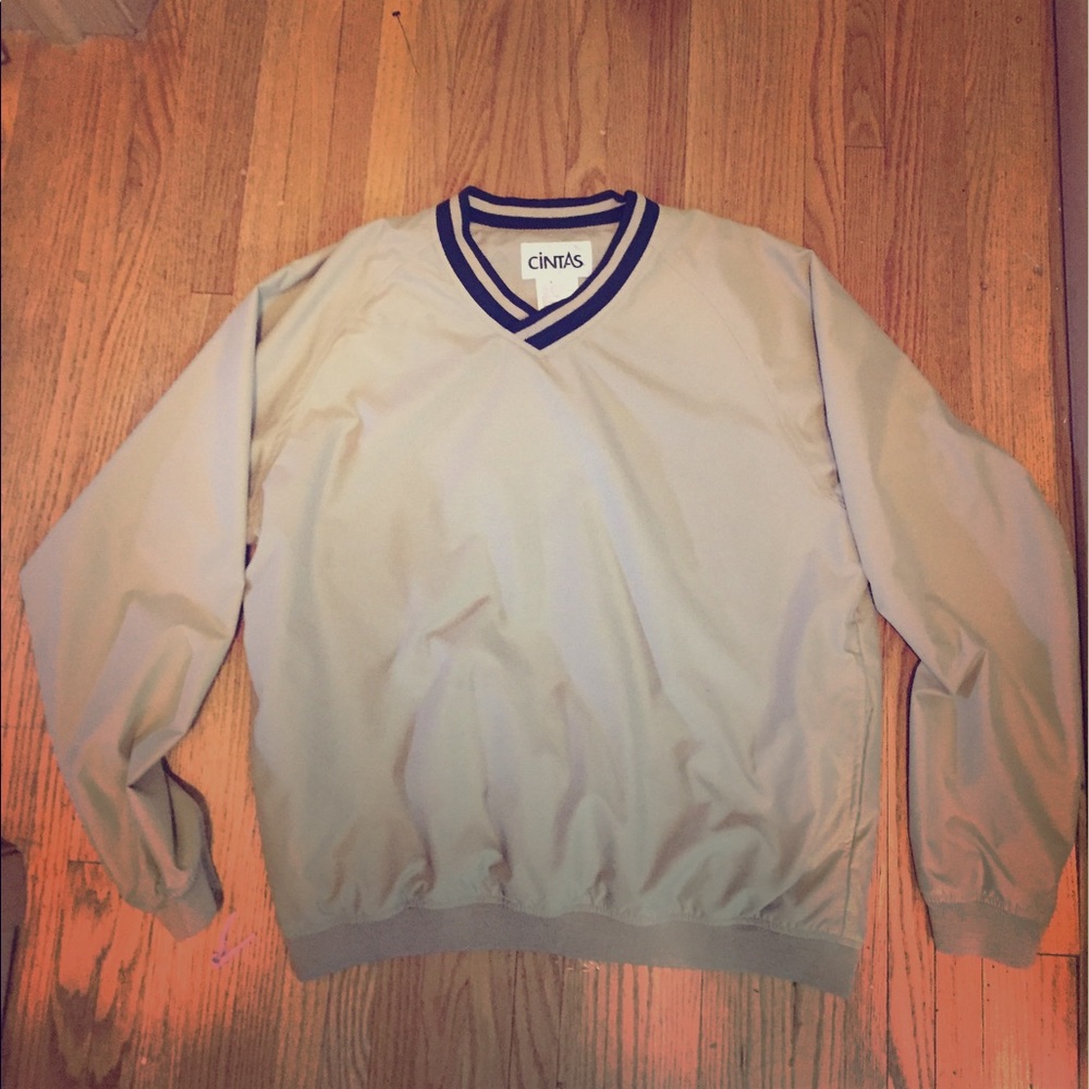 Cintas Pullover Windbreaker
