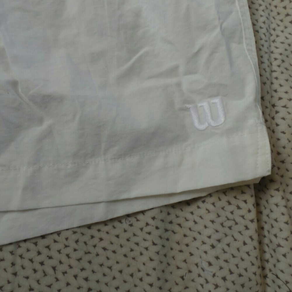 Wilson white shorts - Picture 2 of 8