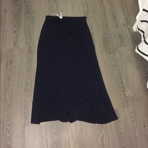 Aeropostale navy maxi skirt