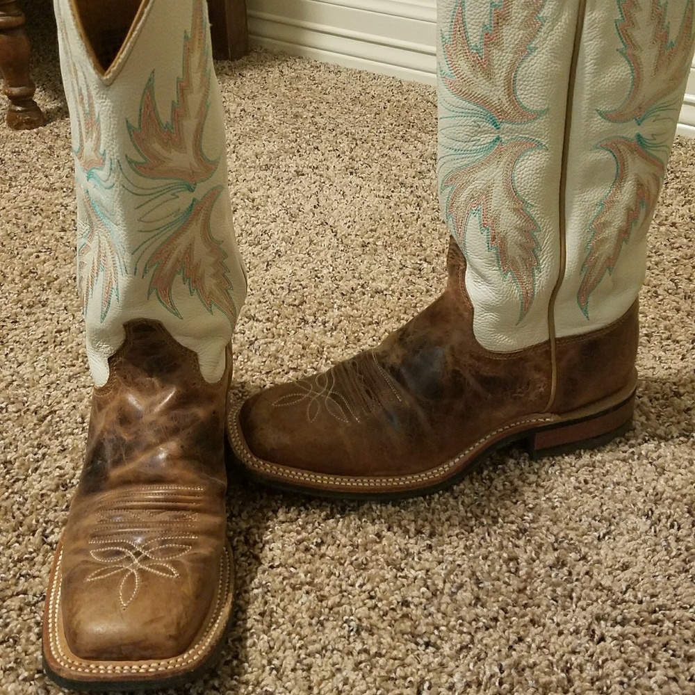 Women's Justin square toe boots