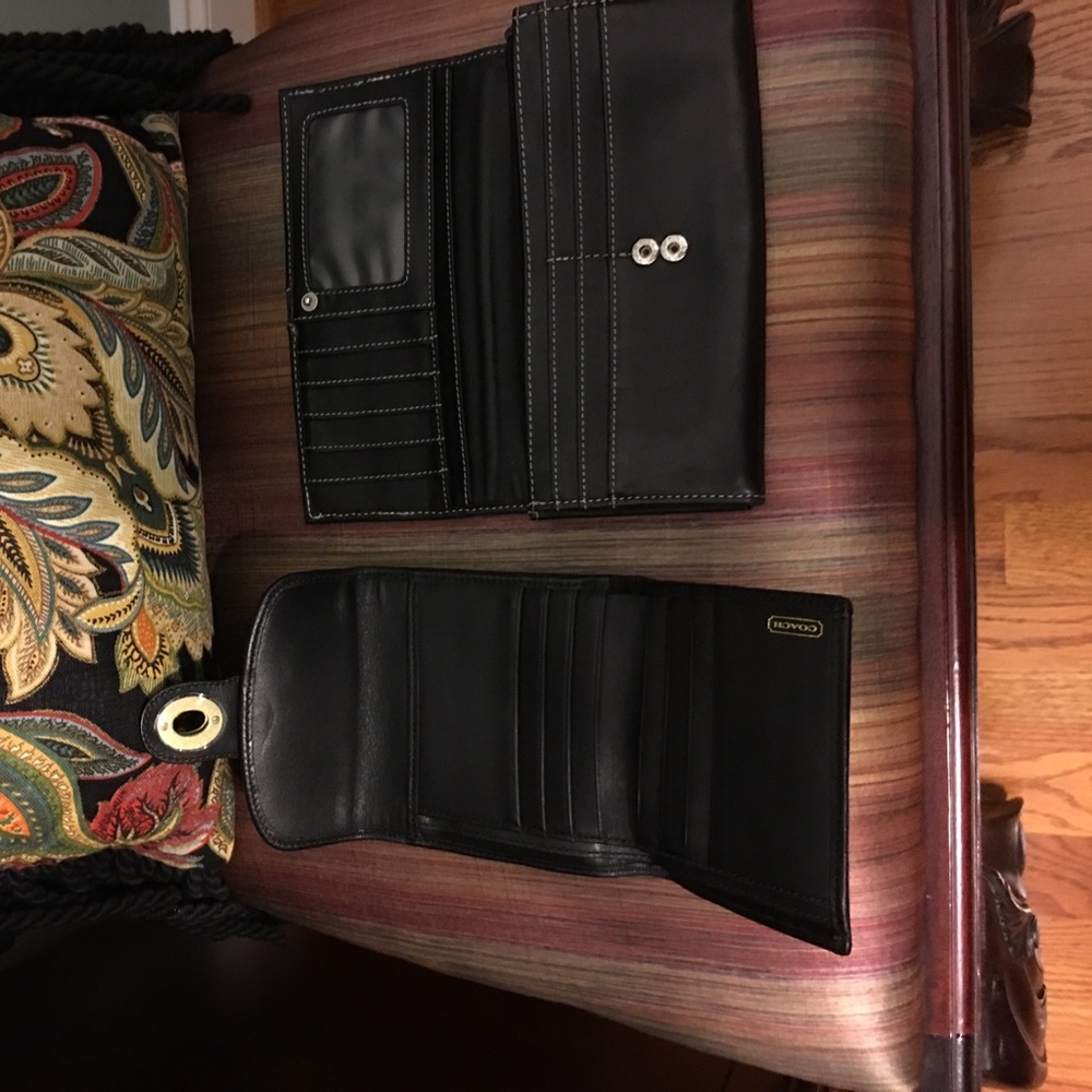 Wallets - Picture 2 of 2