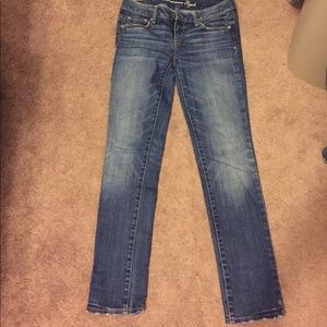 American Eagle skinny jeans