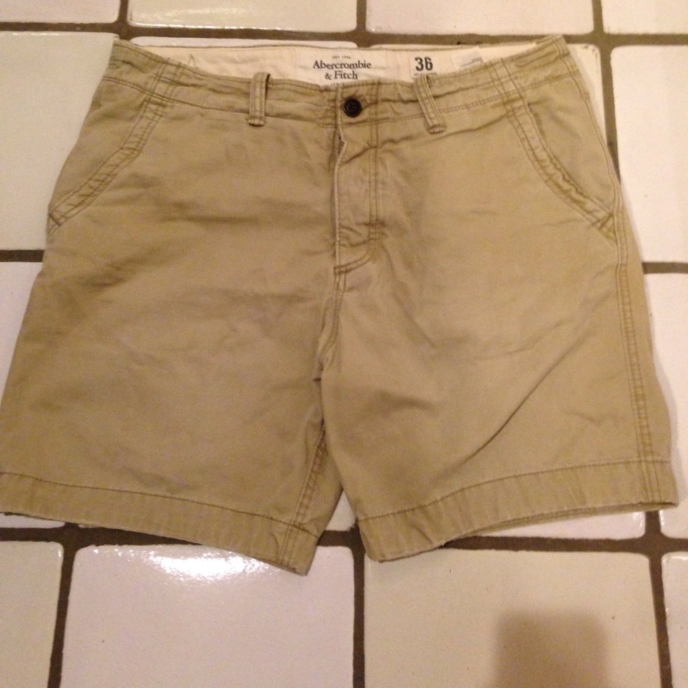 Abercrombie & Fitch Men's shorts 36 above knee