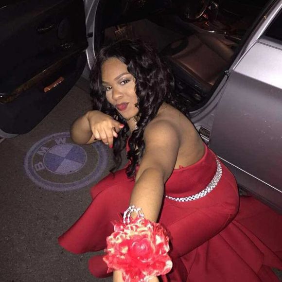 Meet your Posher, Ladaysha - Picture 1 of 1