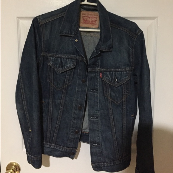 Levi's Classic Jean Jacket - Picture 1 of 1
