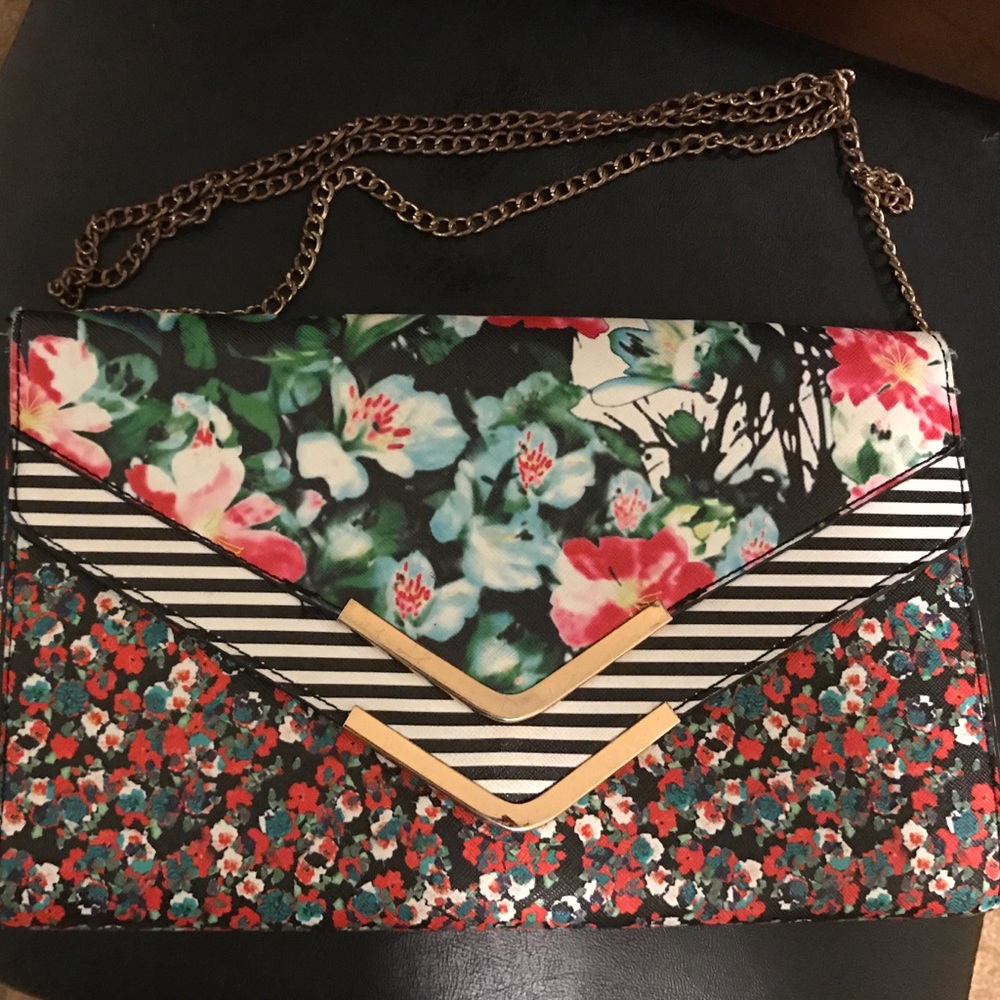 Floral Clutch