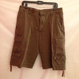 Men's shorts size 32