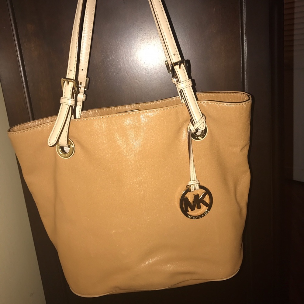 Michael kors handbag