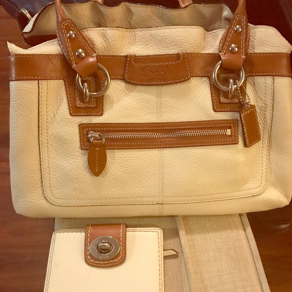 Coach bag with matching wallet
