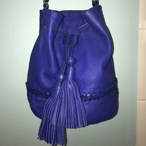 Vince Camuto – Leigh Leather Crossbody