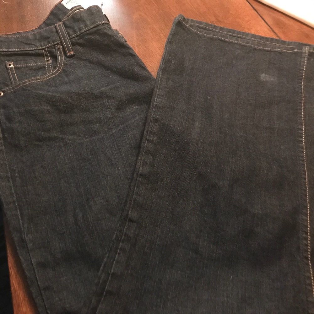 Levi jeans