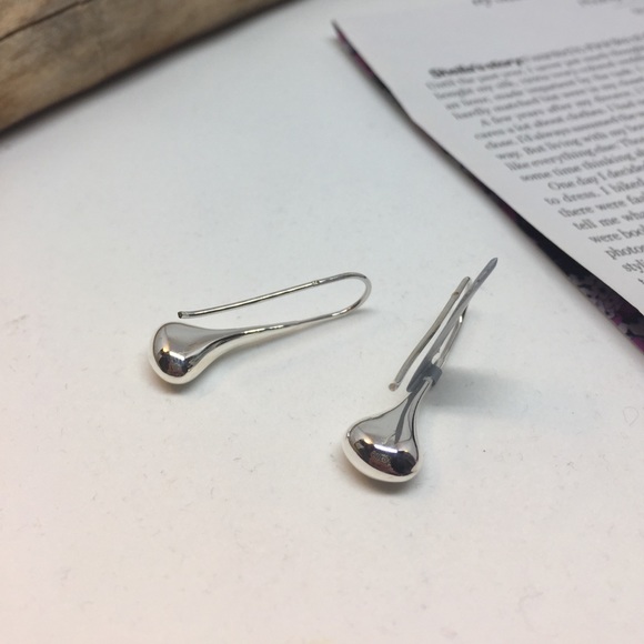 Handmade Classy Teardrop Hook Sterling Silver - Picture 5 of 6