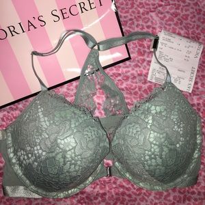 BRAND NEW 32D VS Push-up Bra (t-back)