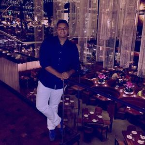 Meet your Posher, Juan felipe