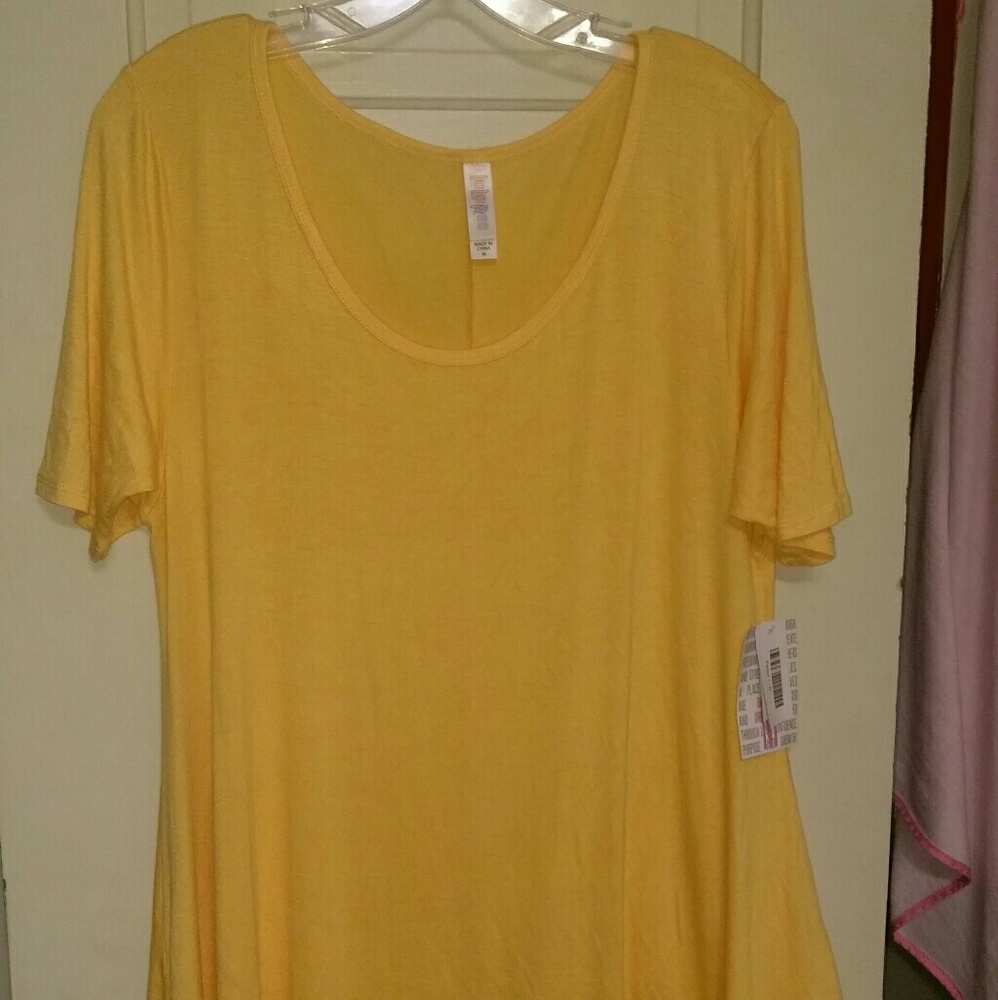 Lularoe M Perfect T