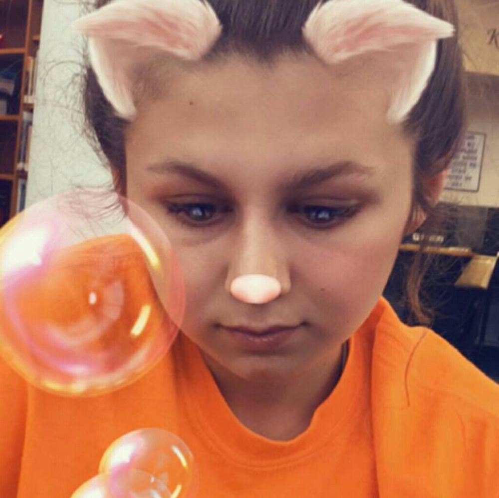 Meet your Posher, Monica