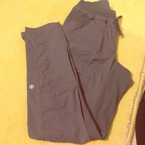 Lululemon skinny studio pant