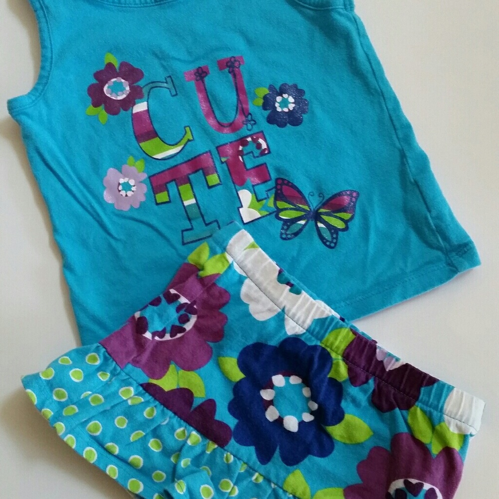 Tank top and skirt