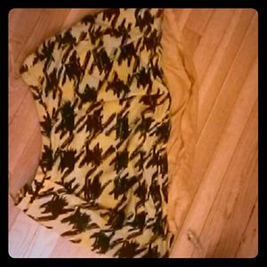 Patterned skirt