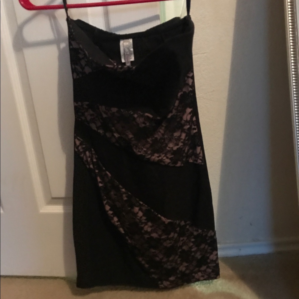 Agaci dress with lace