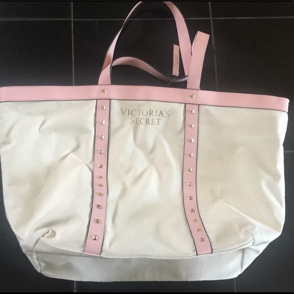 New REDUCED price 🌸Victoria's Secret canvas bag