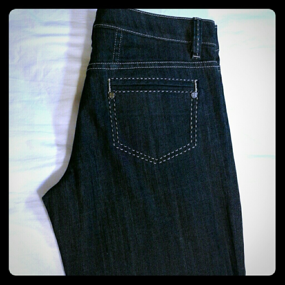 BCBG MAXAZRIA Jeans