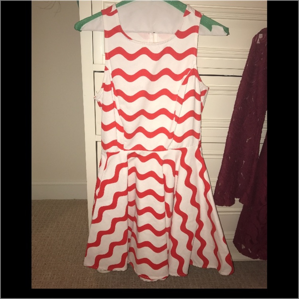 red and white patterned dress