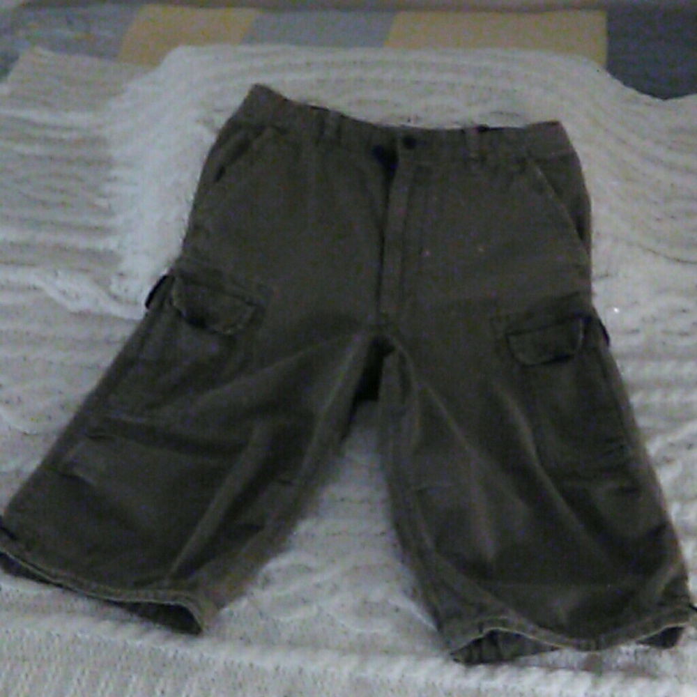 Abercrombie and Fitch long cargo shorts