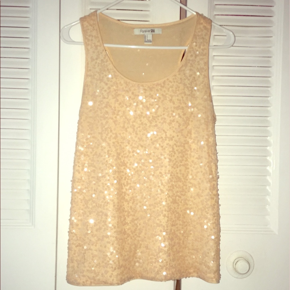 Pretty top!!! ❤️