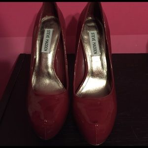 Red Steve Madden pumps