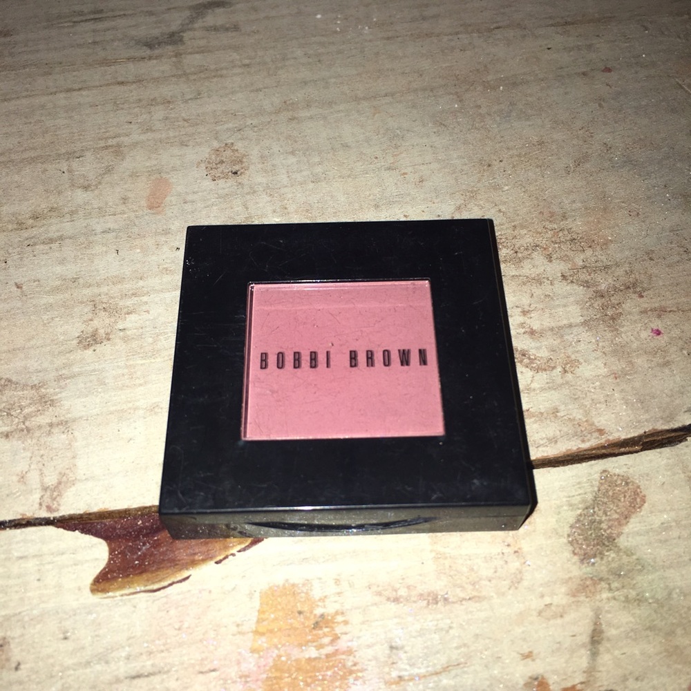 Bobbi Brown Blush in "Sand Pink"