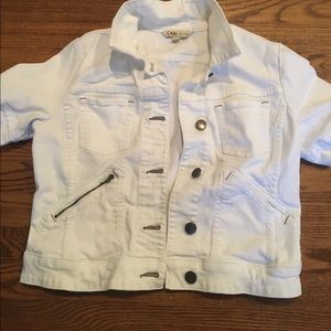 CAbi White Short Sleeved  Denim Jacket Size Medium