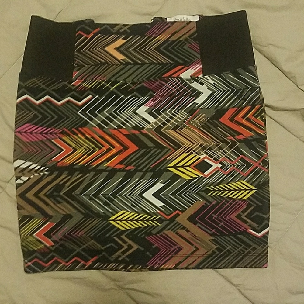 Bodycon mini skirt! Great condition!