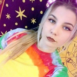 Meet your Posher, Daisy