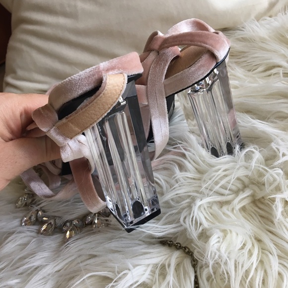 NWB velvet strappy sandals with crystal clear heel - Picture 4 of 4